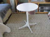 Table: George Nelson 5452 Swag Leg Side Table